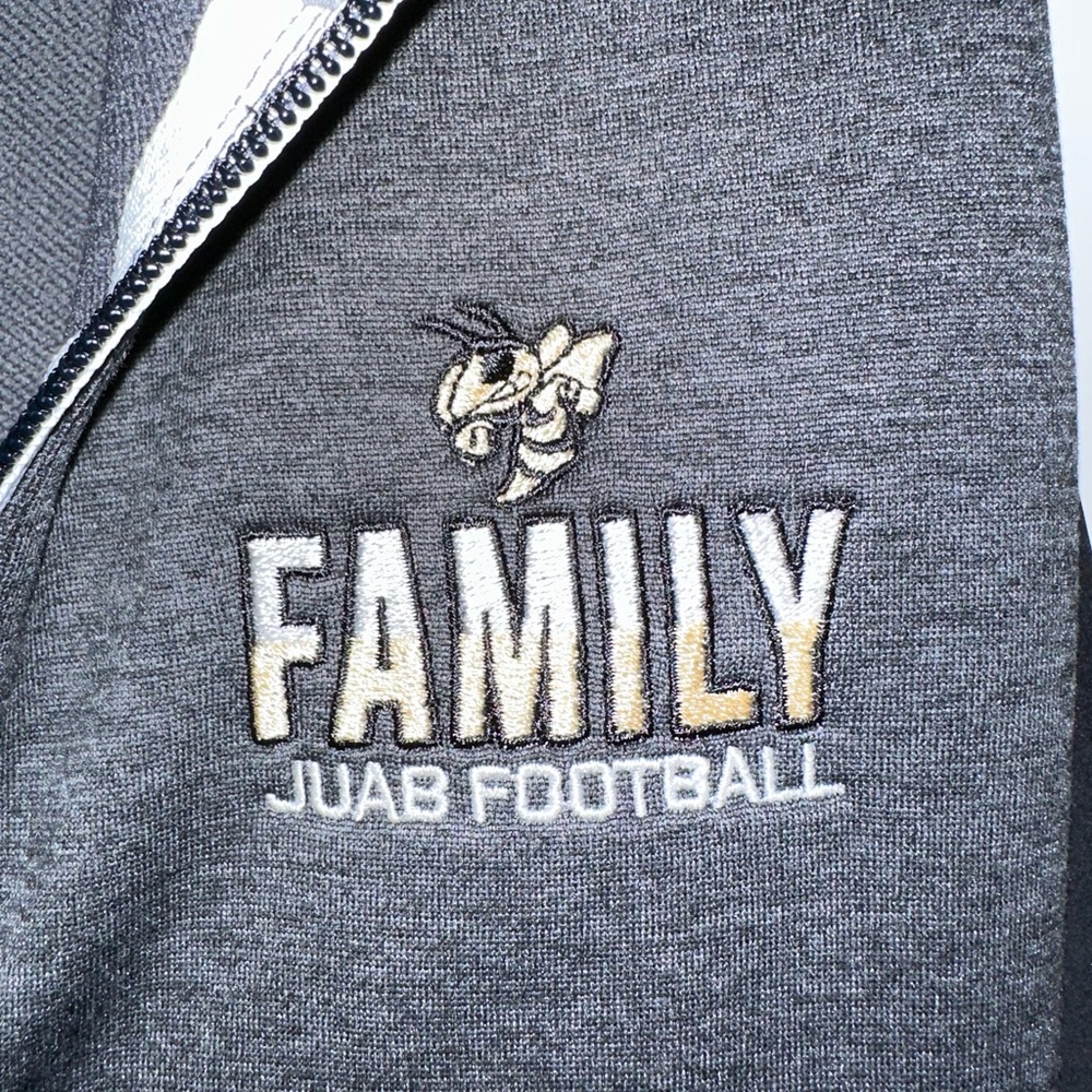 Under Armor Pull Over - image 2